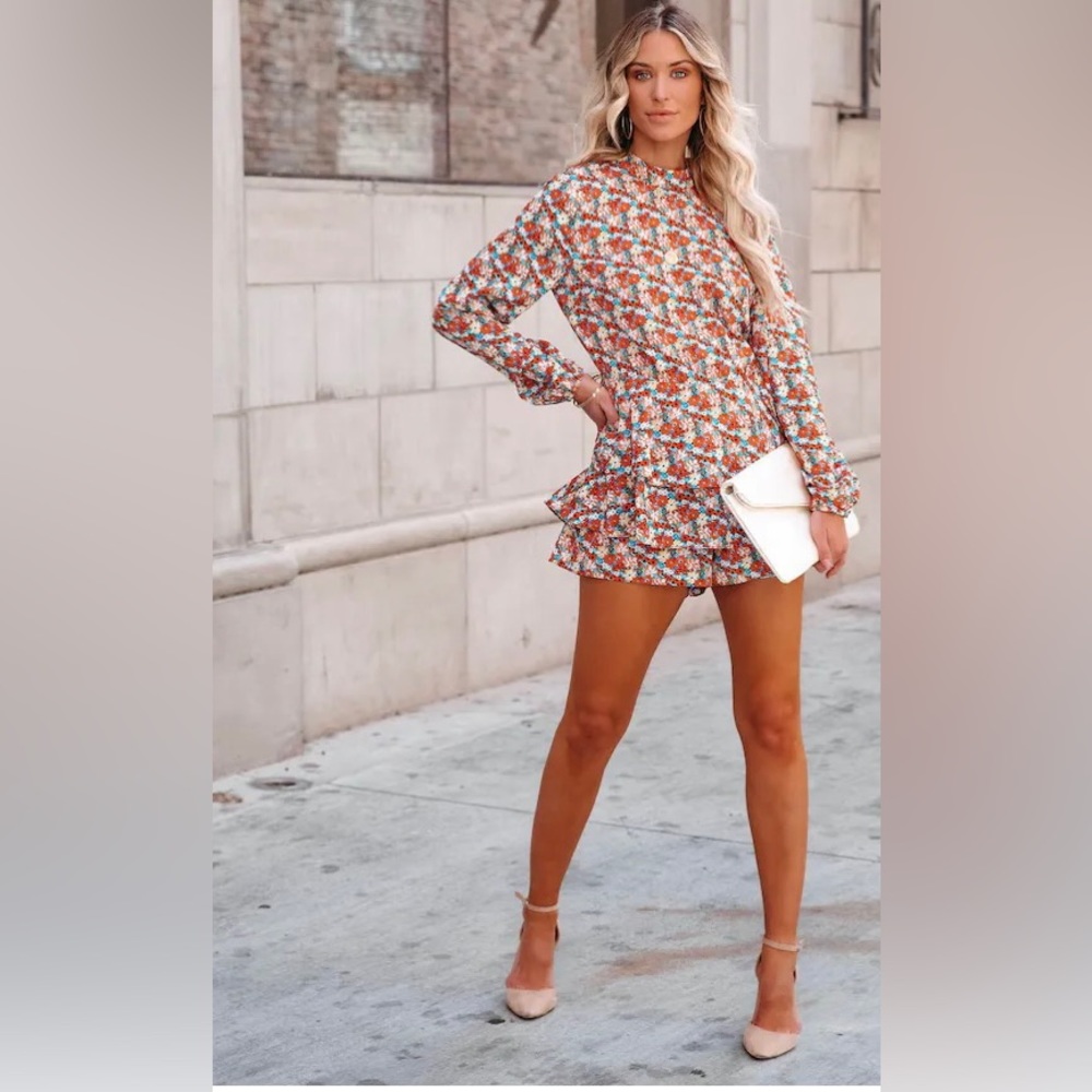 🌸 Floral Long Sleeve Ruffle Romper 🌸